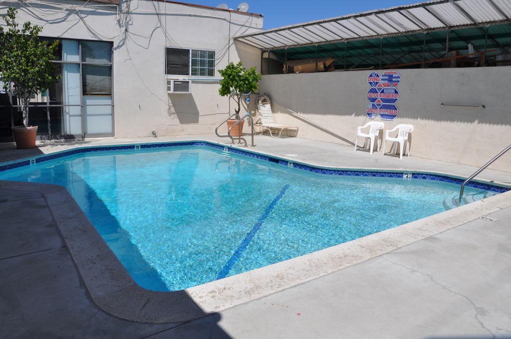 Lax Suites El Segundo Eksteriør bilde